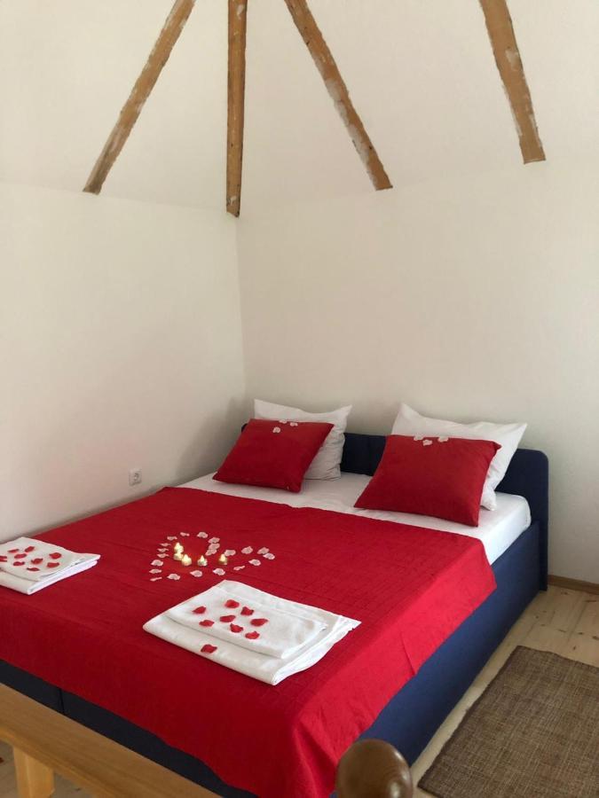 6 New River View Apartments Біхач Екстер'єр фото