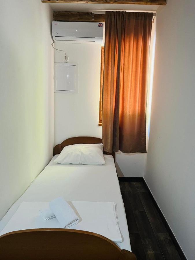 6 New River View Apartments Біхач Екстер'єр фото
