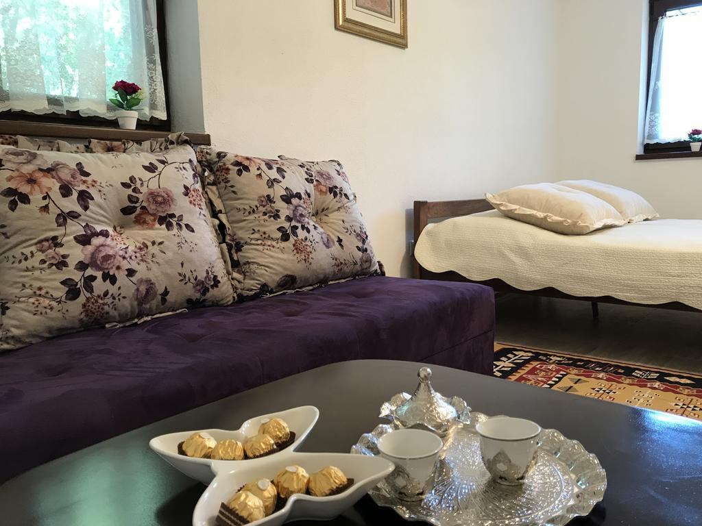 6 New River View Apartments Біхач Екстер'єр фото