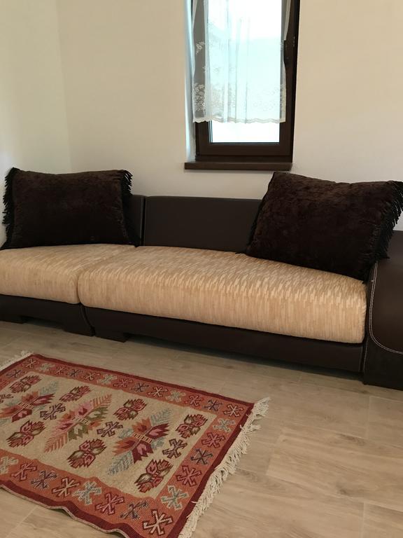 6 New River View Apartments Біхач Екстер'єр фото