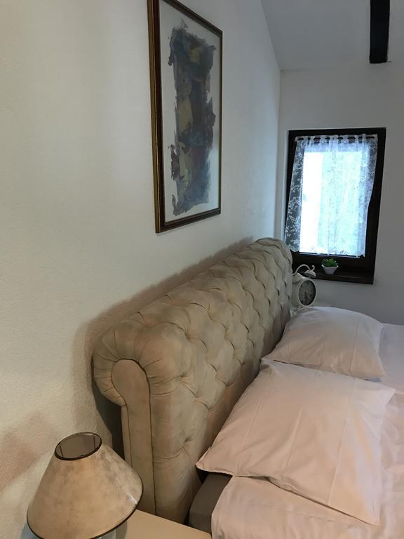 6 New River View Apartments Біхач Екстер'єр фото