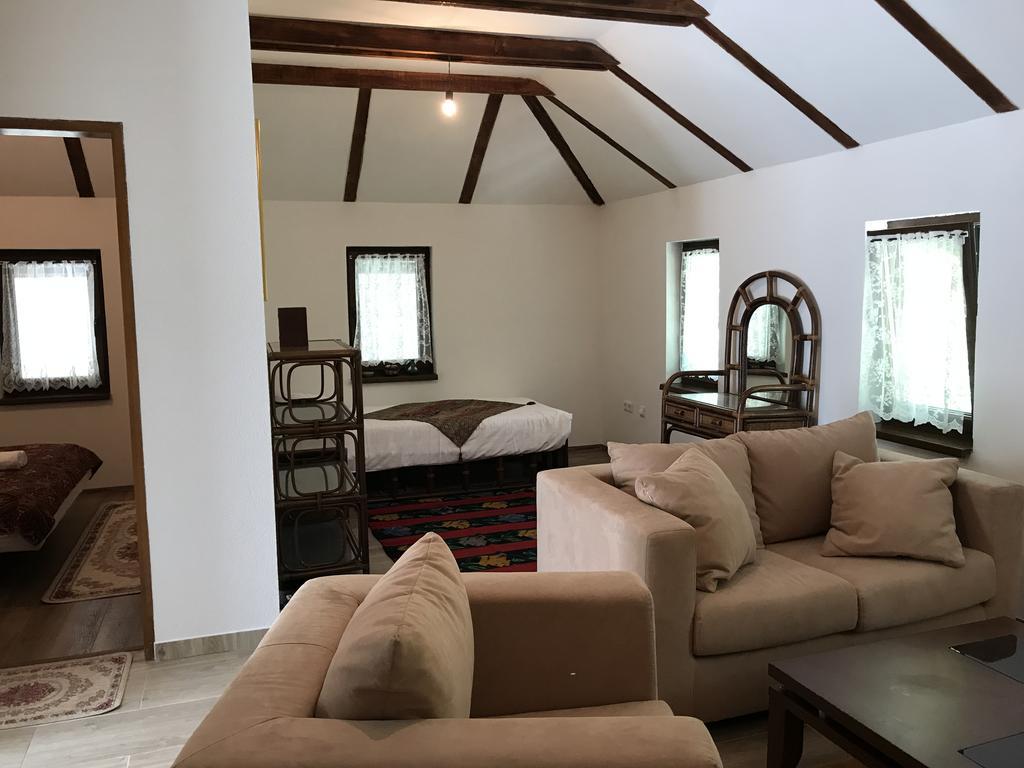 6 New River View Apartments Біхач Екстер'єр фото